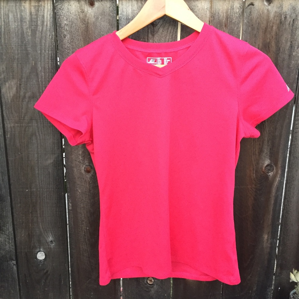 NEW BALANCE WORKOUT PINK SHIRT SZ SMALL