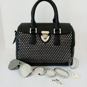 Black and sliver collection