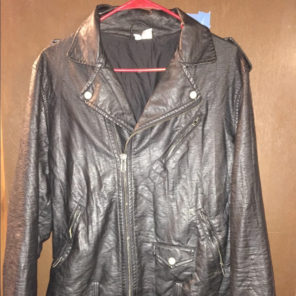 Men’s Leather Jacket