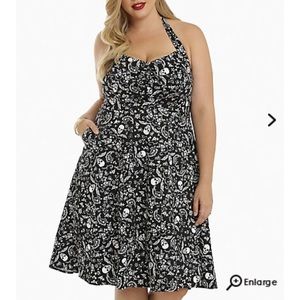 Torrid retro skull print halter dress size 5