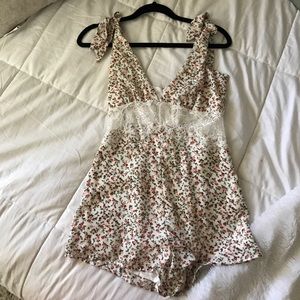 Floral print romper