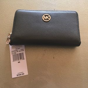 Michael Kors wristlet