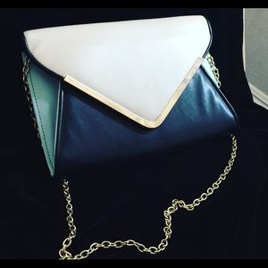 Aldo clutch purse!! 👛