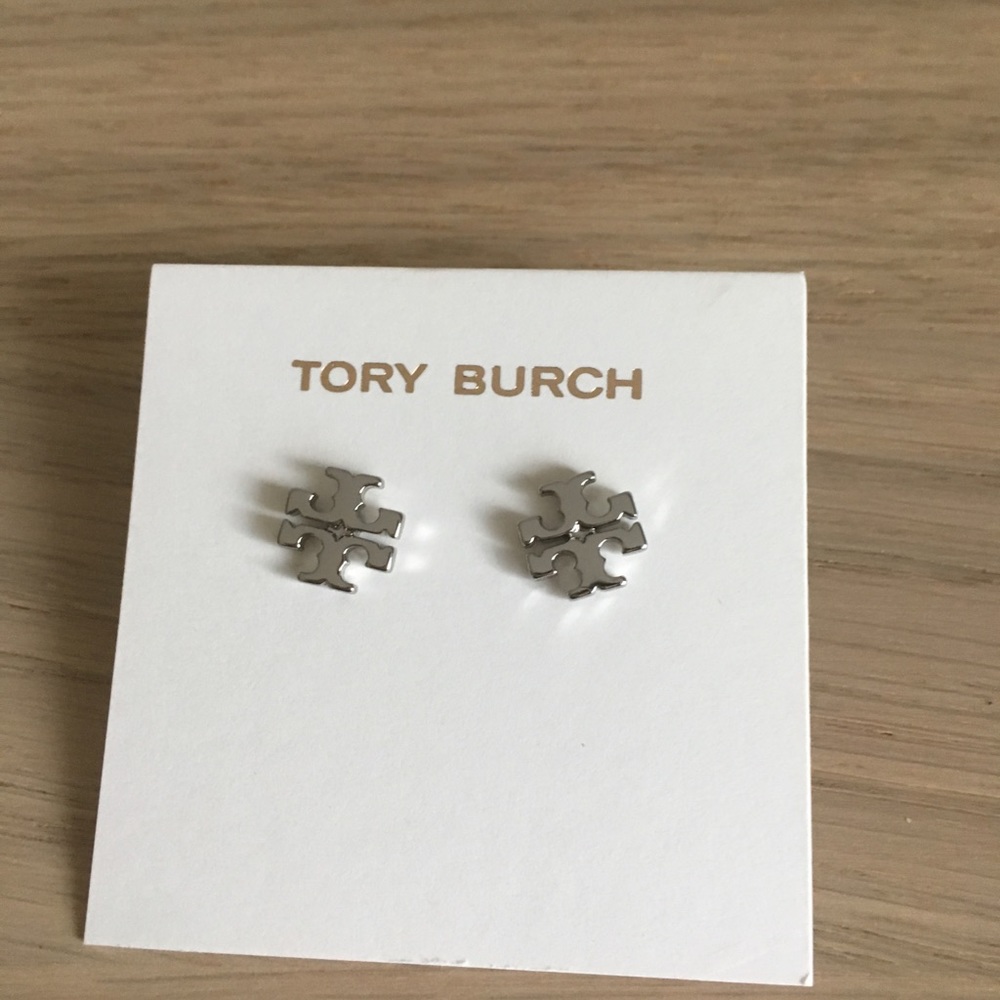 Tory Burch logo earrings in Silver