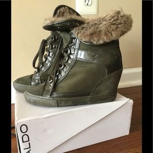 Aldo wedge sneakers w/ faux fur