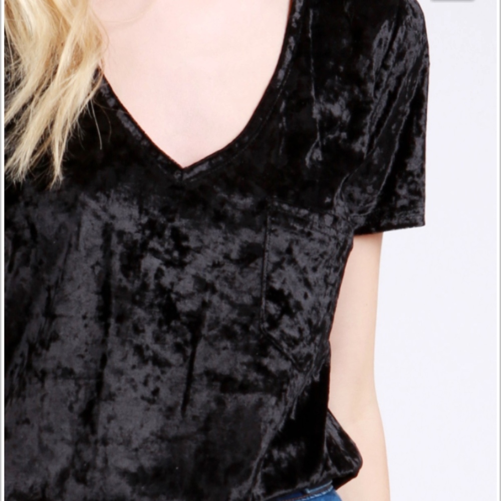 Crushed Velvet V Neck Boyfriend Tee - Black - Picture 3 of 7