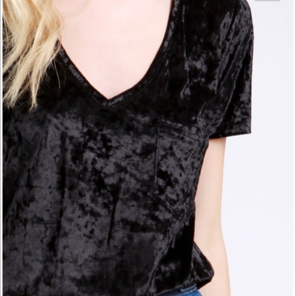 Crushed Velvet V Neck Boyfriend Tee - Black - Picture 3 of 7