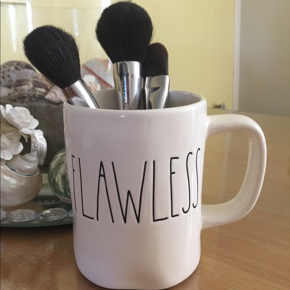 Rae Dunn flawless mug NWT