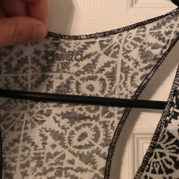 Tank top - Picture 3 of 3