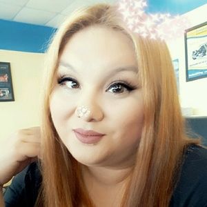 Meet your Posher, Ana