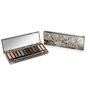Urban Decay Naked Smoky Eyeshadow Palette