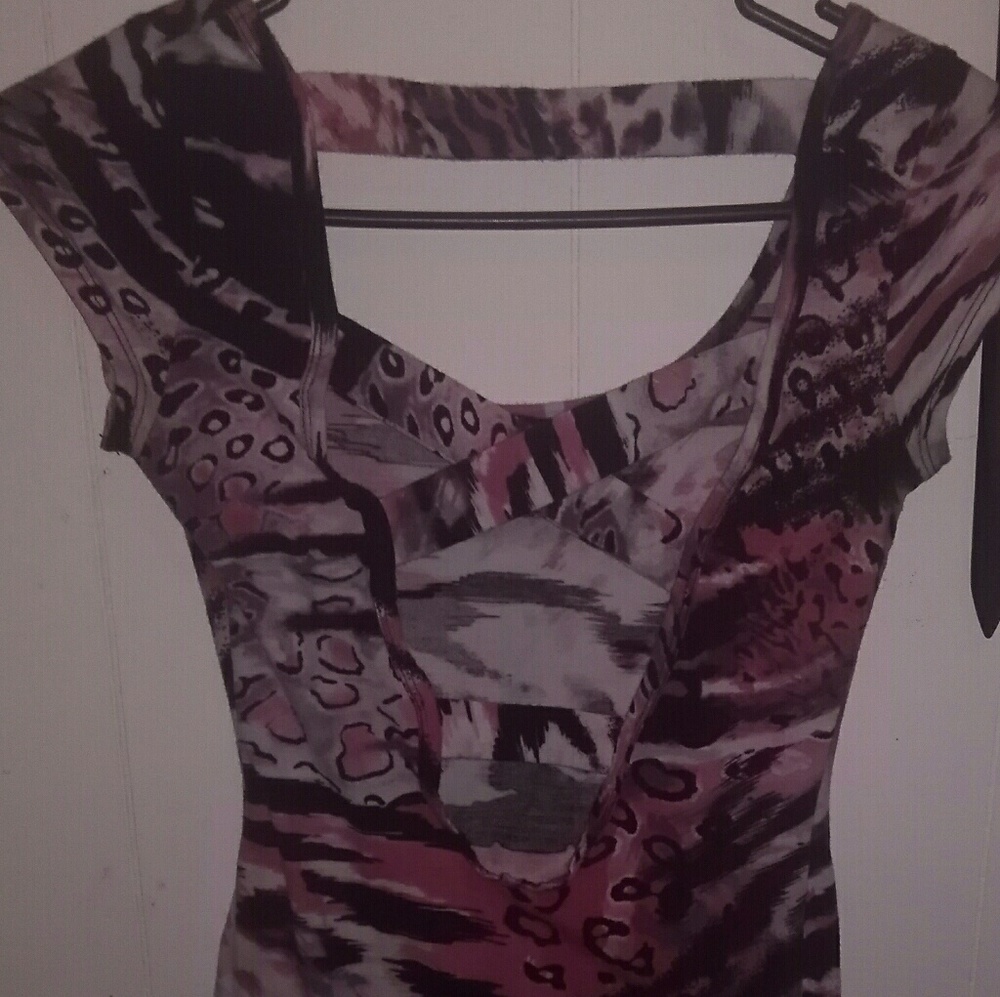 Dress - Picture 2 of 3