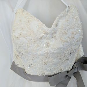 Sweetheart neckline Eden Wedding Dress