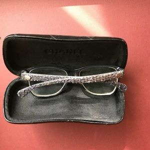 Chanel tweed glasses 👓