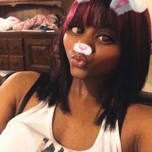 Meet your Posher, Cori