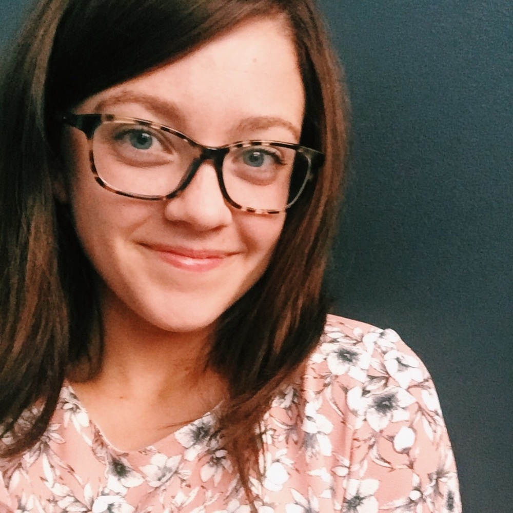 Meet your Posher, Caitlin