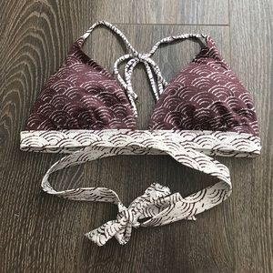 Price drop 🔥Bikini top with straps