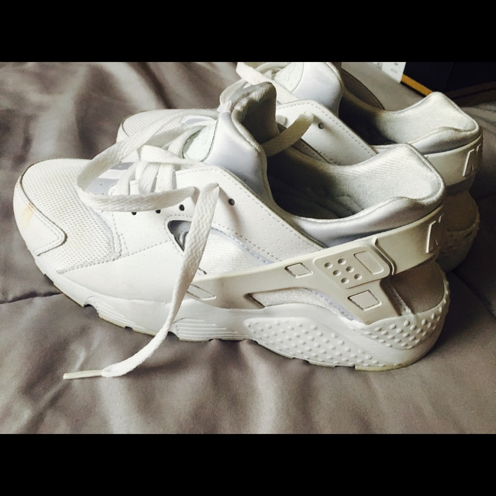 Nike huaraches