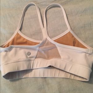 Lululemon sports bra