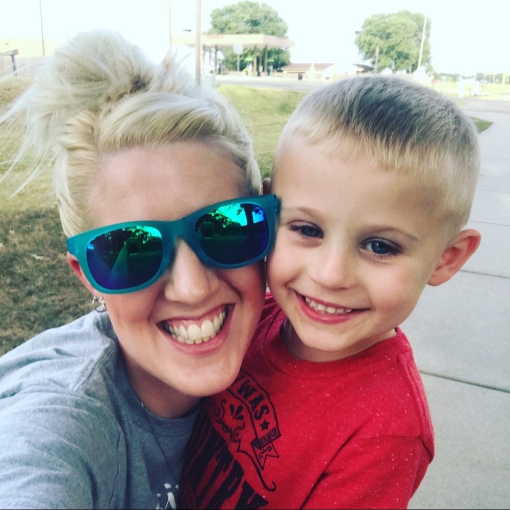 Meet your Posher, Megan