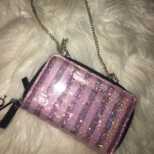 VS crossbody wallet