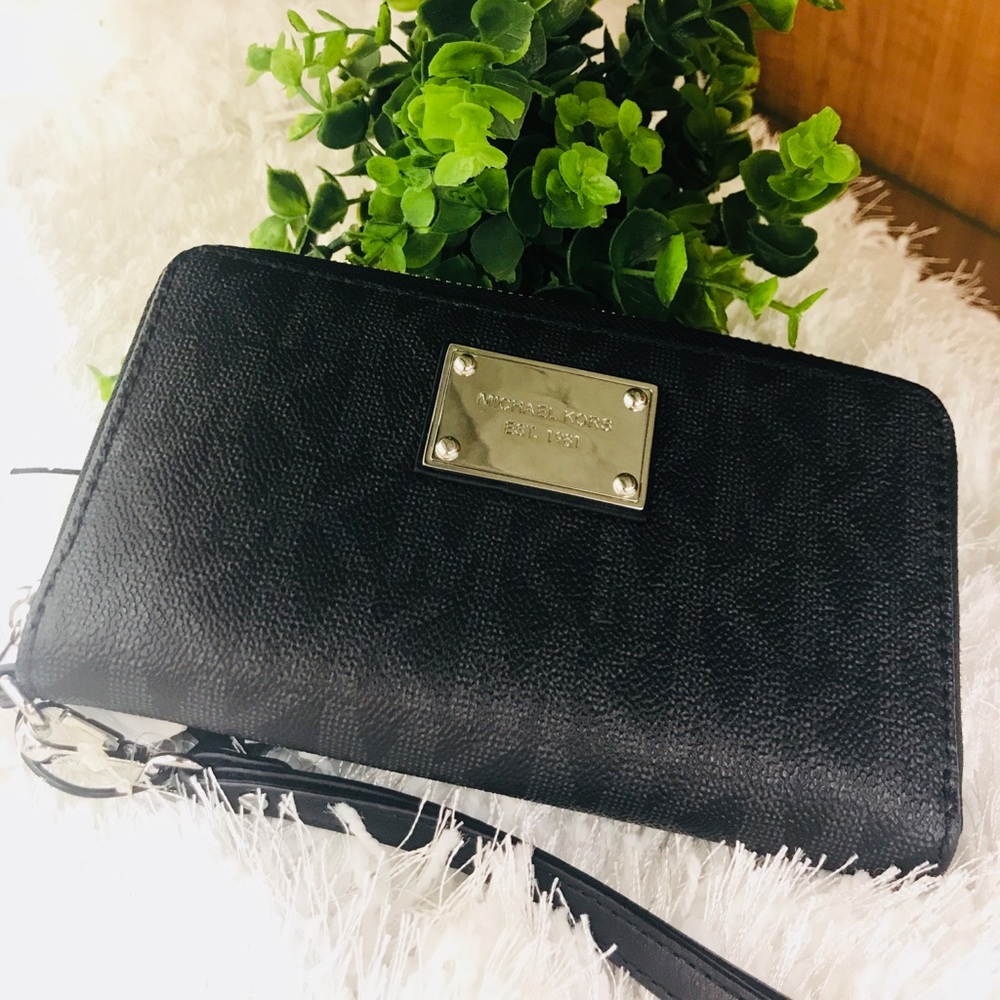 Black MICHAEL KORS Wallet clutch