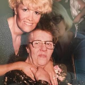 Meet your Posher, Joanne