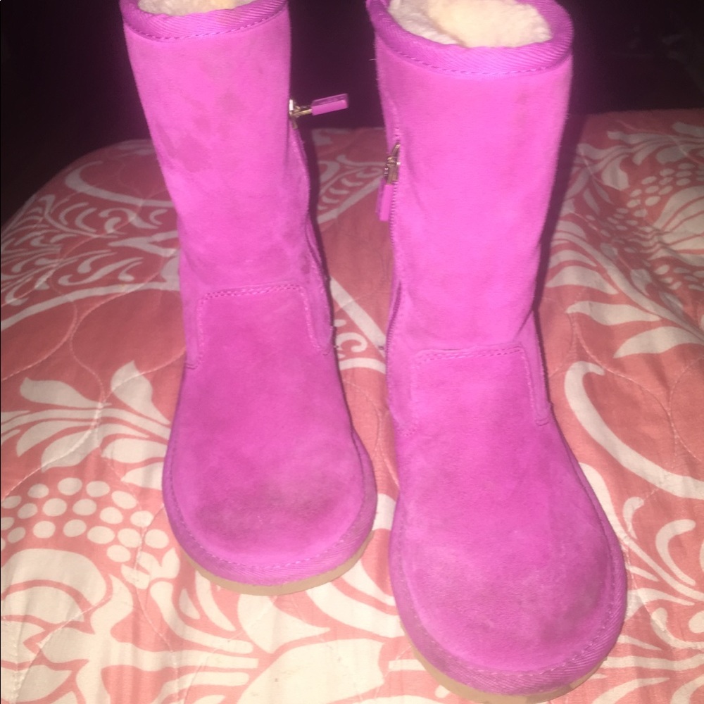 Kids Pink UGGS