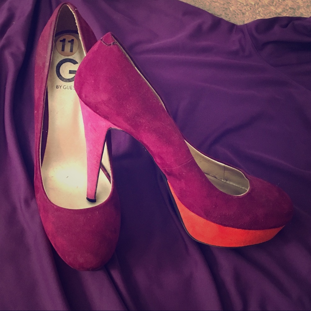 Guess pumps