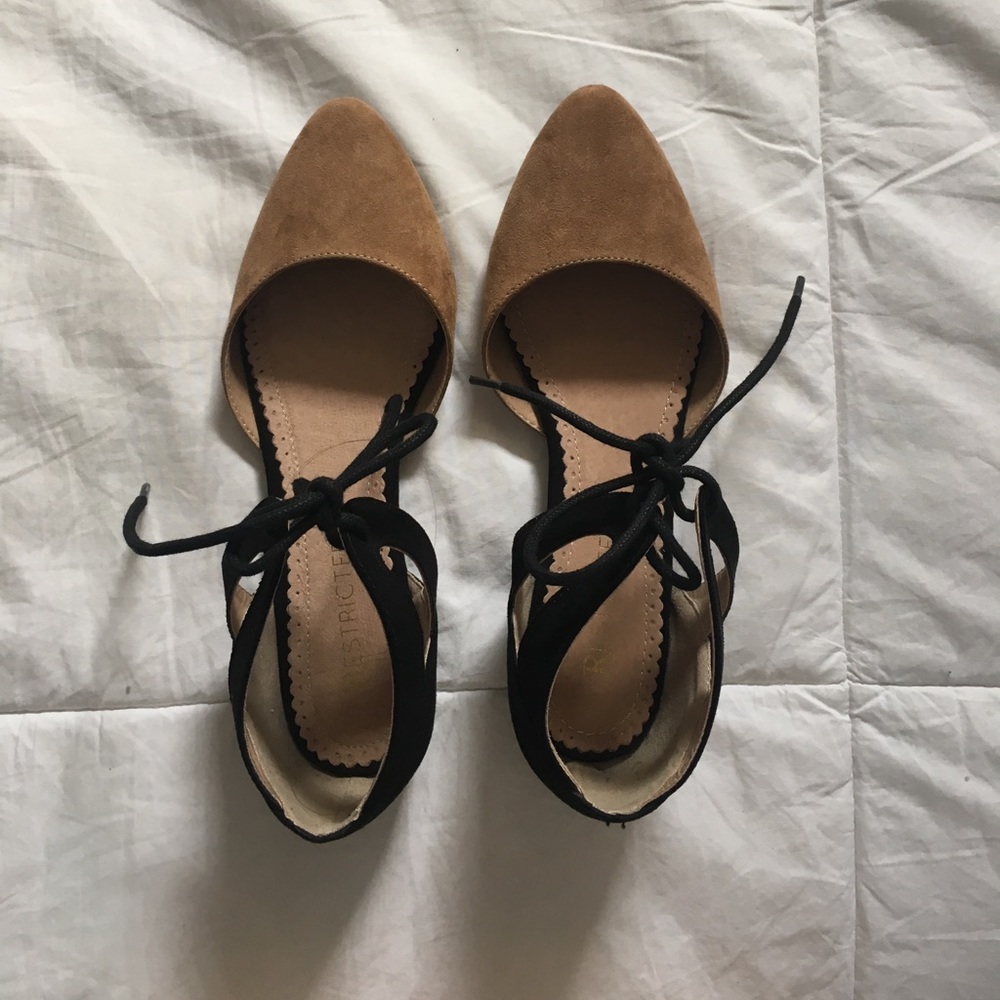 Restricted Lace-Up Flats