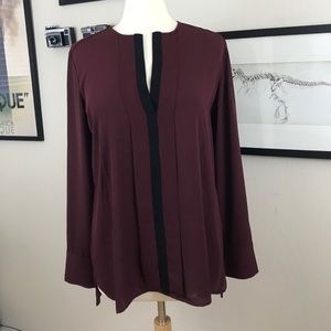 Long Sleeve Pleat Back Blouse