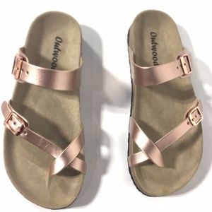 outwoods sandals rose gold