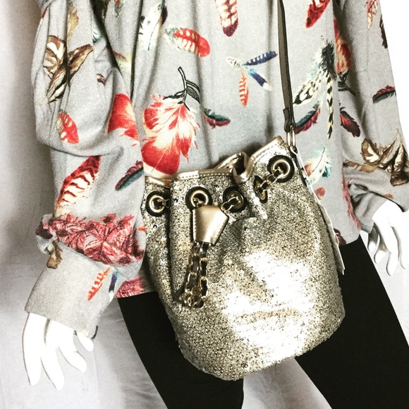 bucket bag Champagne sequin NWT - Picture 2 of 2