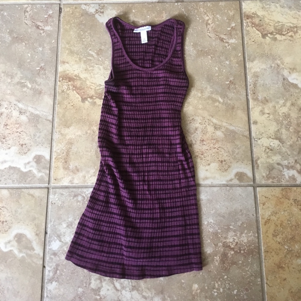 LAST WEEK TO BUY Liz Lange purple Maternity tank