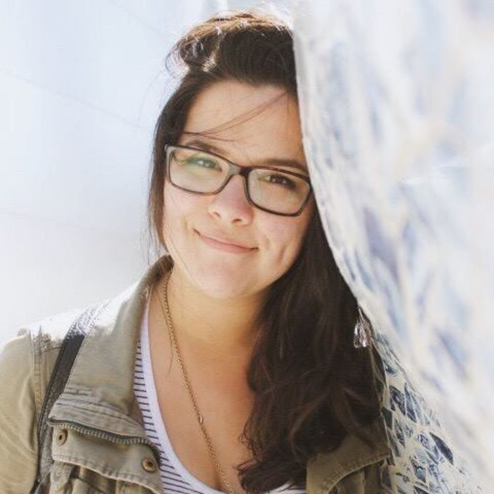 Meet your Posher, Kennah