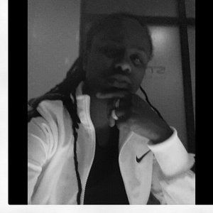 Meet your Posher, Shay