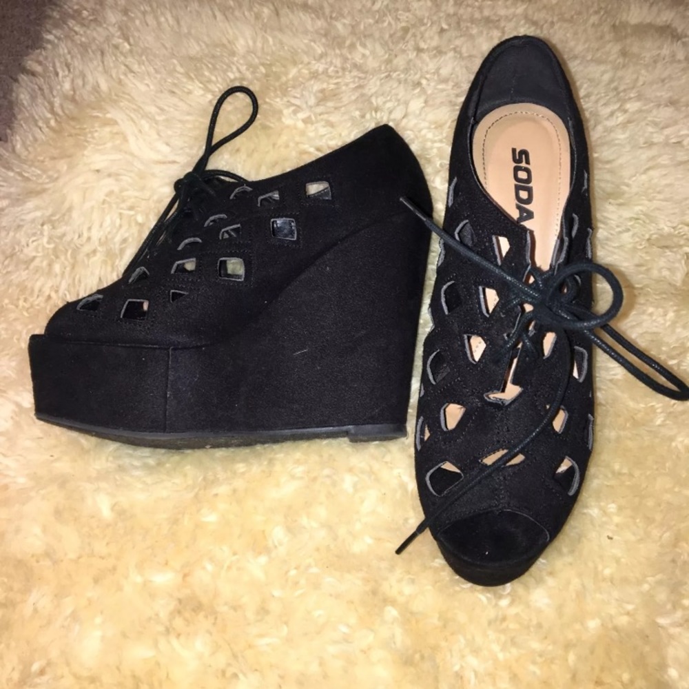 Black tie up wedges