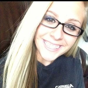 Meet your Posher, Hailey
