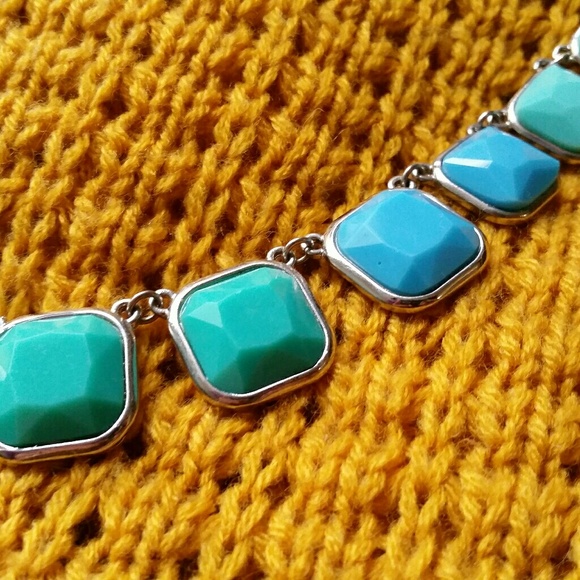 Jeweled Statement Choker/Necklace - Picture 3 of 5