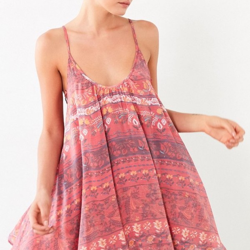 • KIMCHI BLUE Lace Up Side Mini Dress •