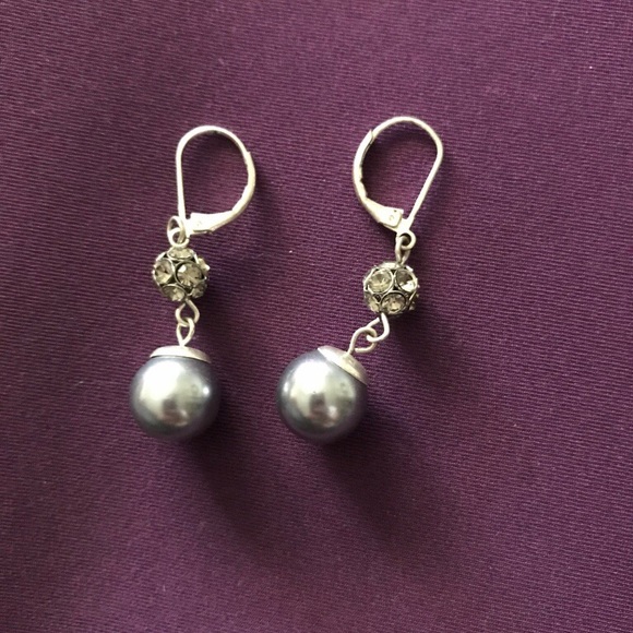 Silver and diamond earrings - Picture 1 of 1