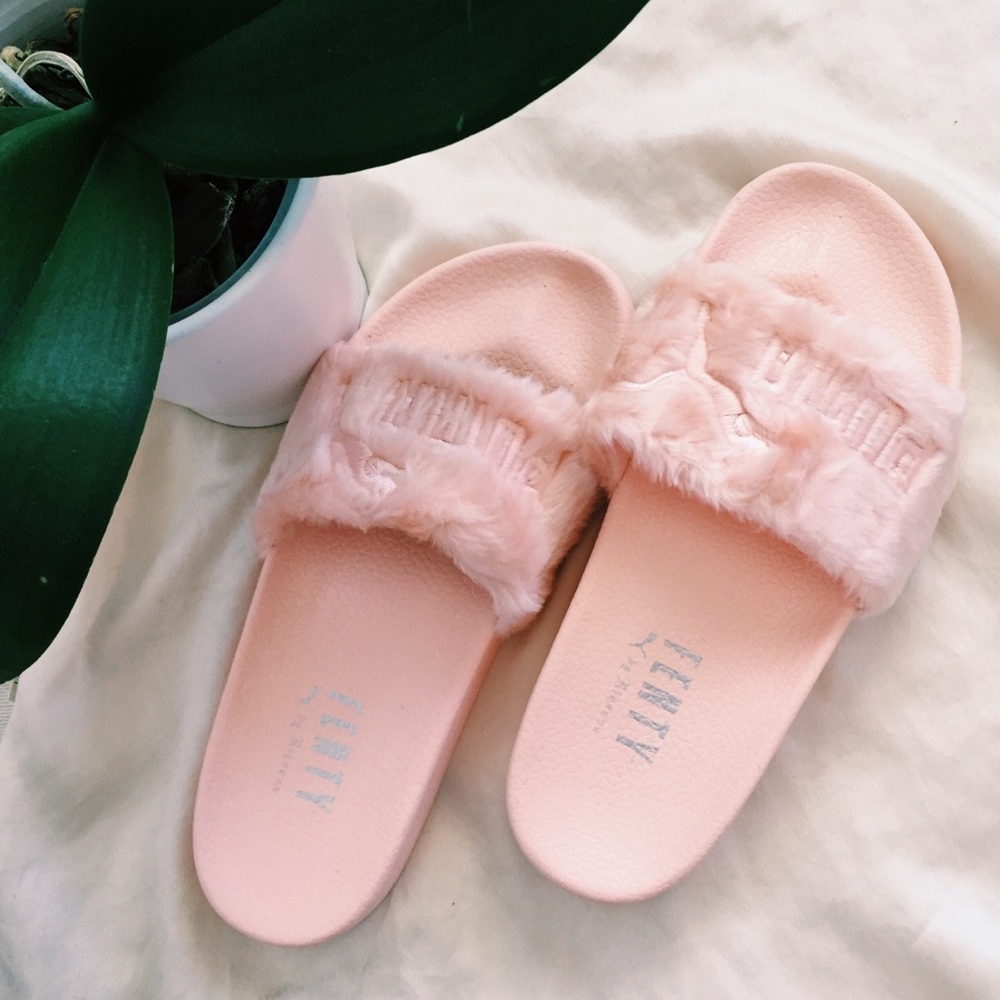 rihanna fenty puma slides 🎀