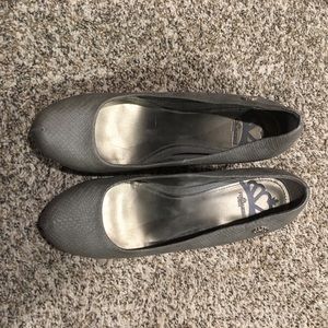 Fergie Grey Snake Skin Wedges size 8