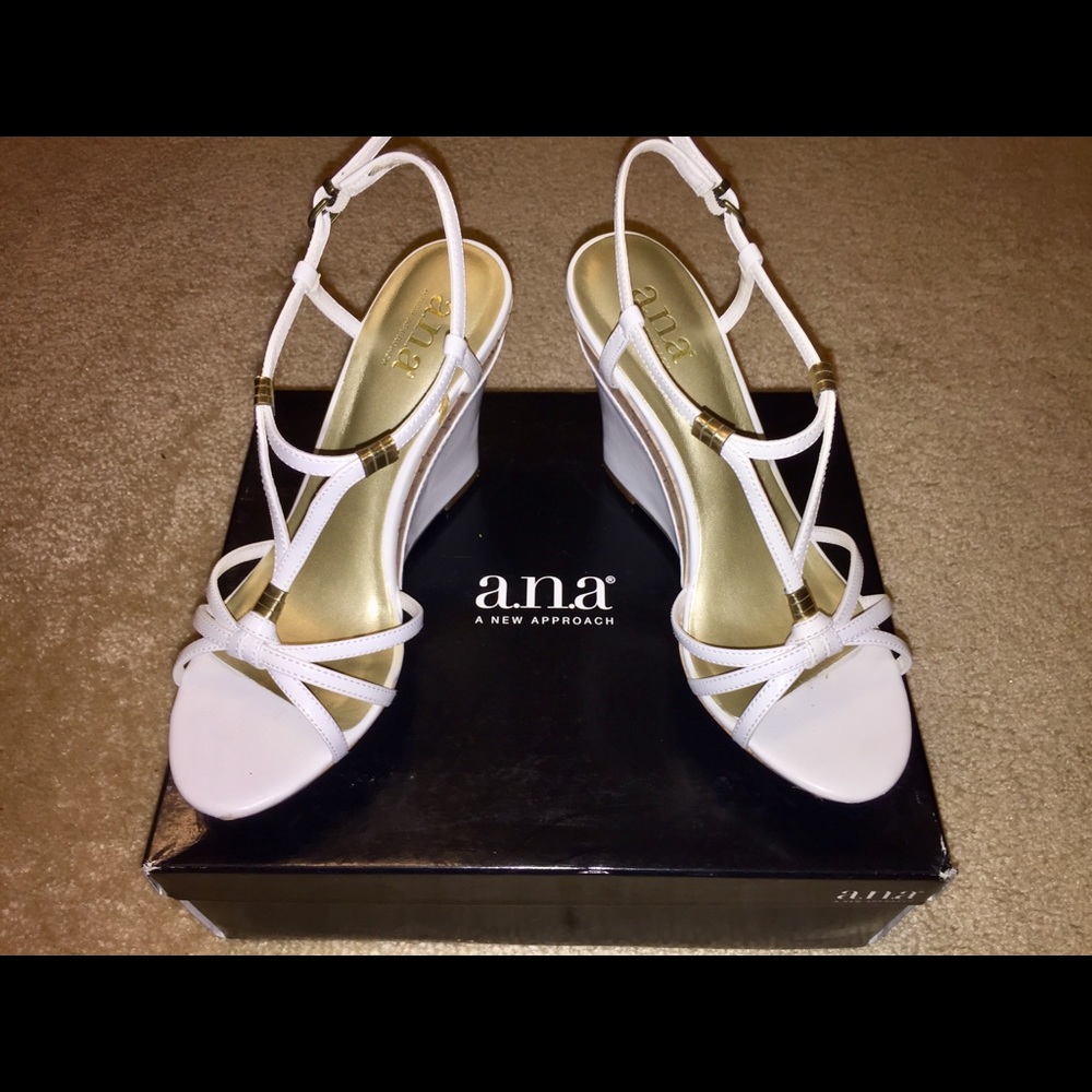 ANA white strapped platforms, size 7.5