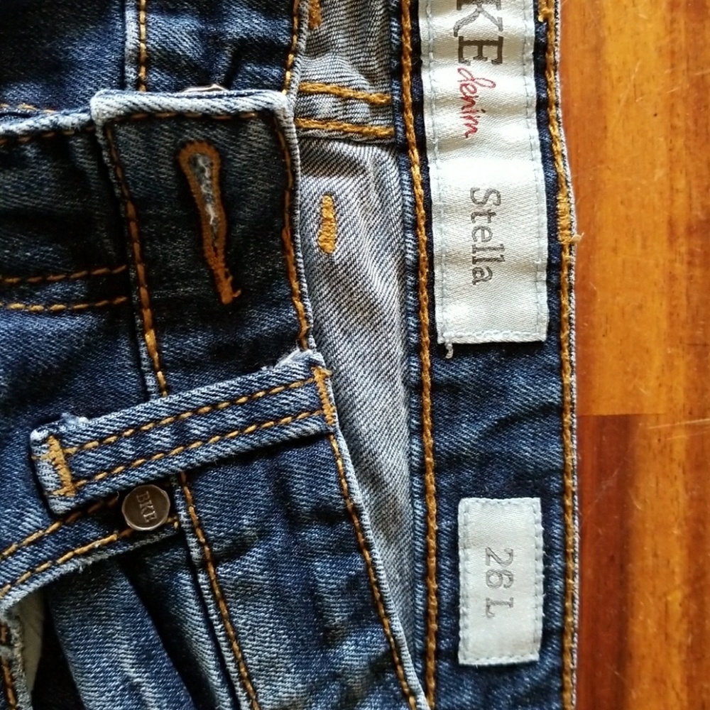 BKE Stella 26L inseam 34 Bootcut