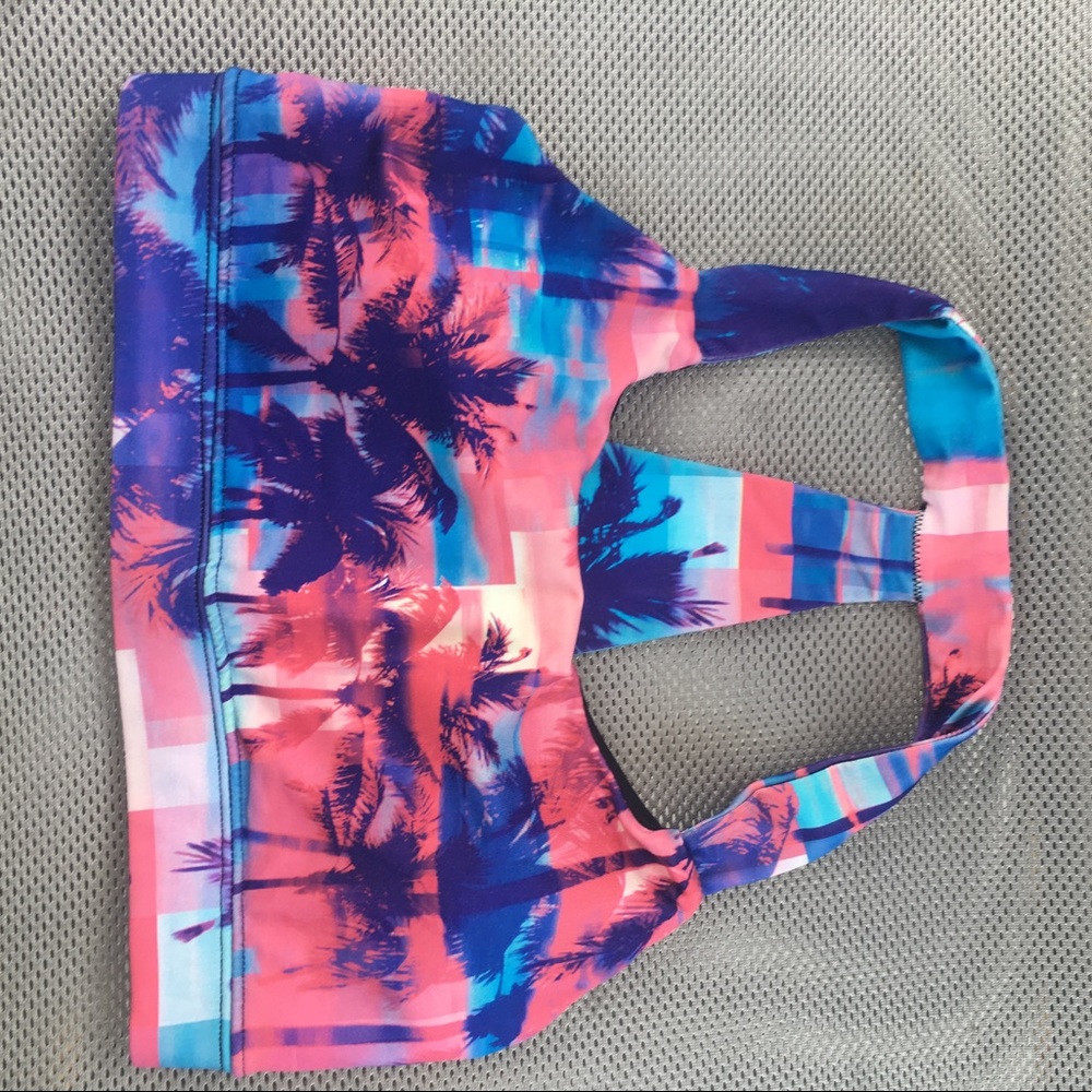 Tropical print Gap Fit sports bra 💕