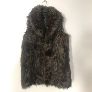 Noriko faux fur vest