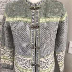 Susan Bristol 100% wool sweater