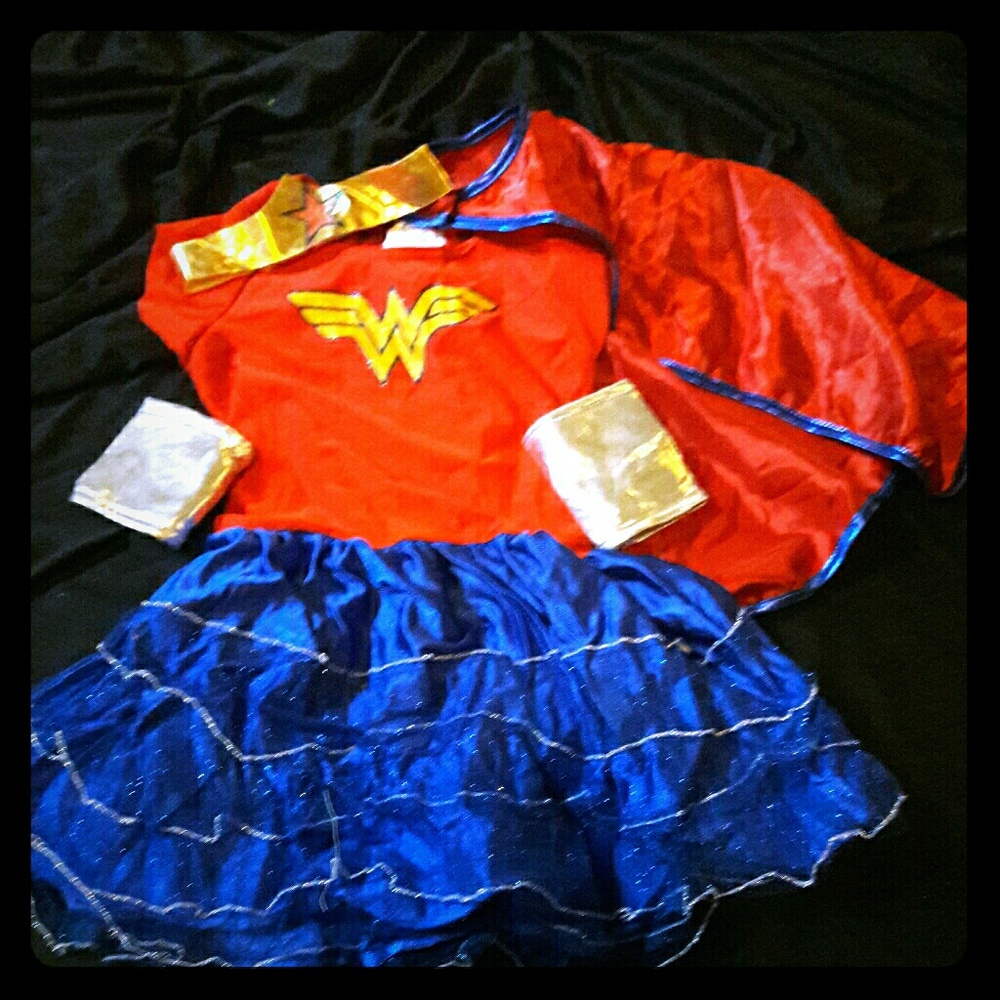 🛇SOLD🛇Wonder Woman Halloween Costume