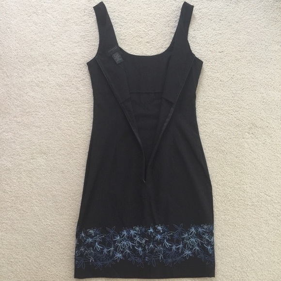 Express Black Dress - Picture 2 of 6